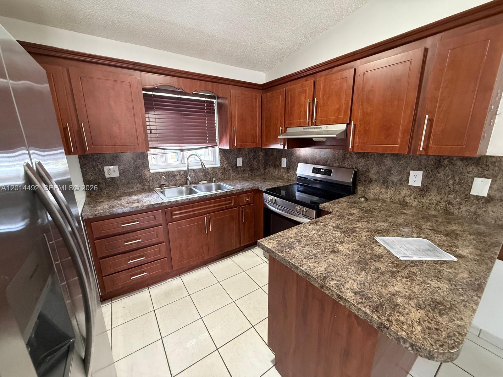 Property photo # 6