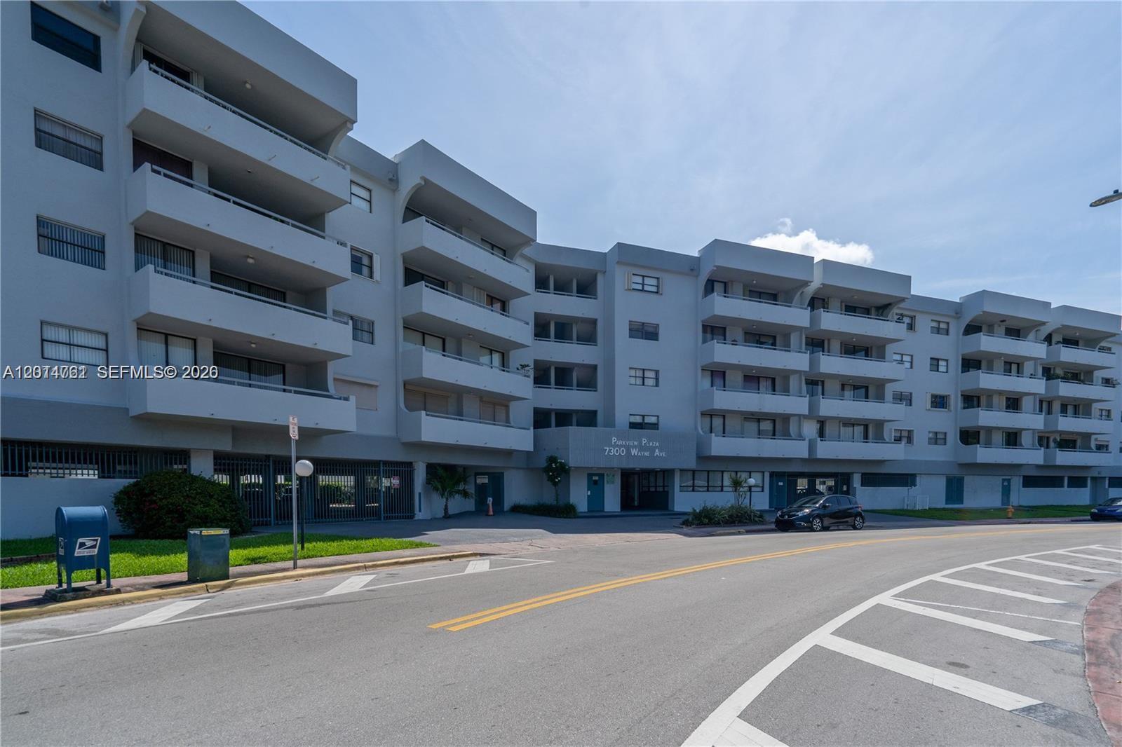 Parkview Plaza Condo
