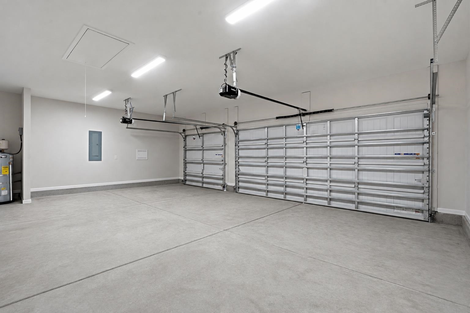 112 Cove Ln. 