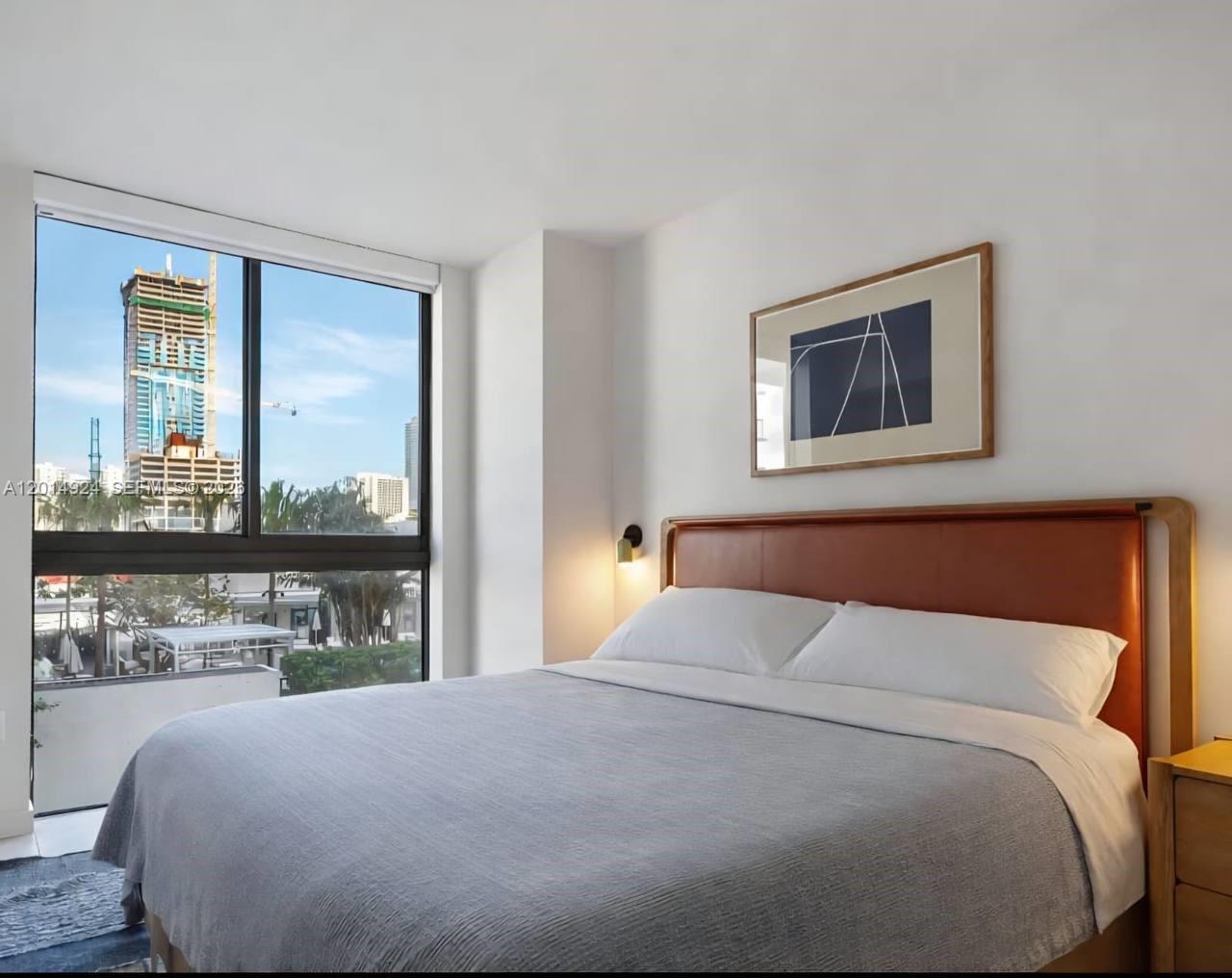 11-ne-6th-1210-miami-fl-33132/hzid_f976887a