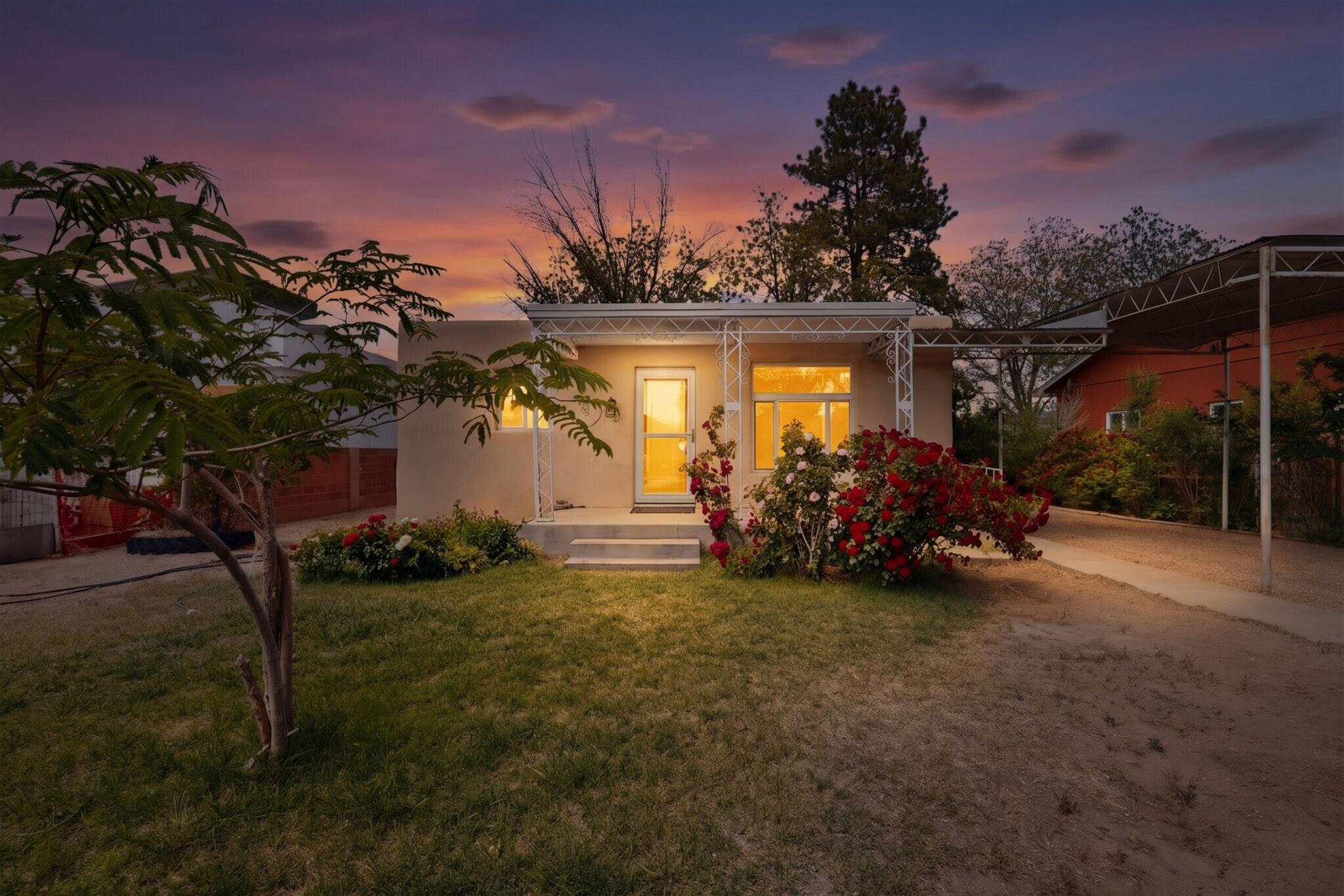 Homes for sale in Albuquerque, NM | 1319 Van Cleave Rd Nw, Albuquerque, NM 87107 | MLS# 1103086