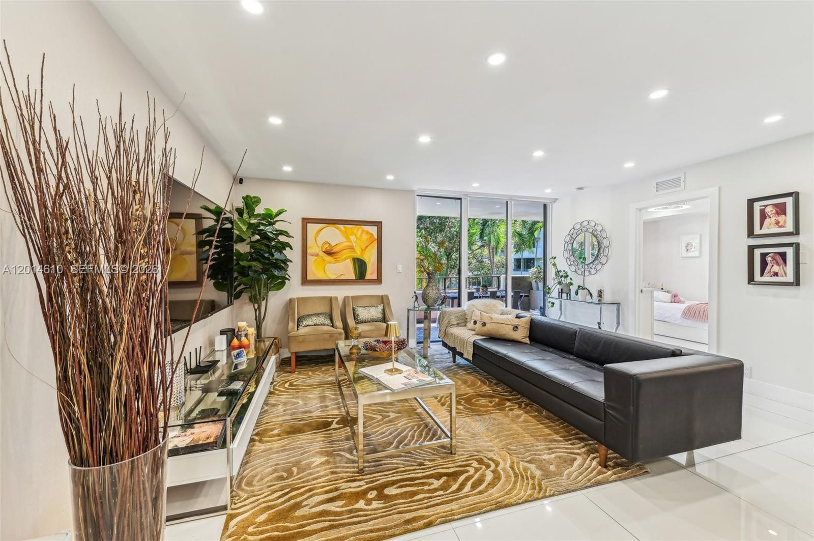 Property photo # 2