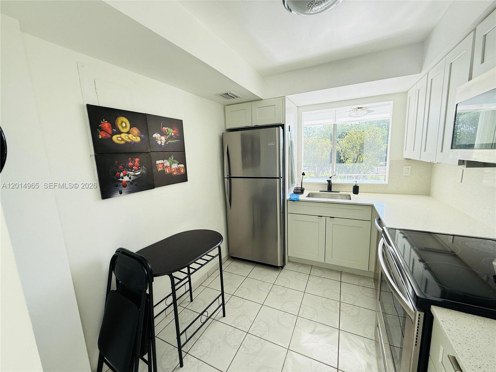 Property photo # 4