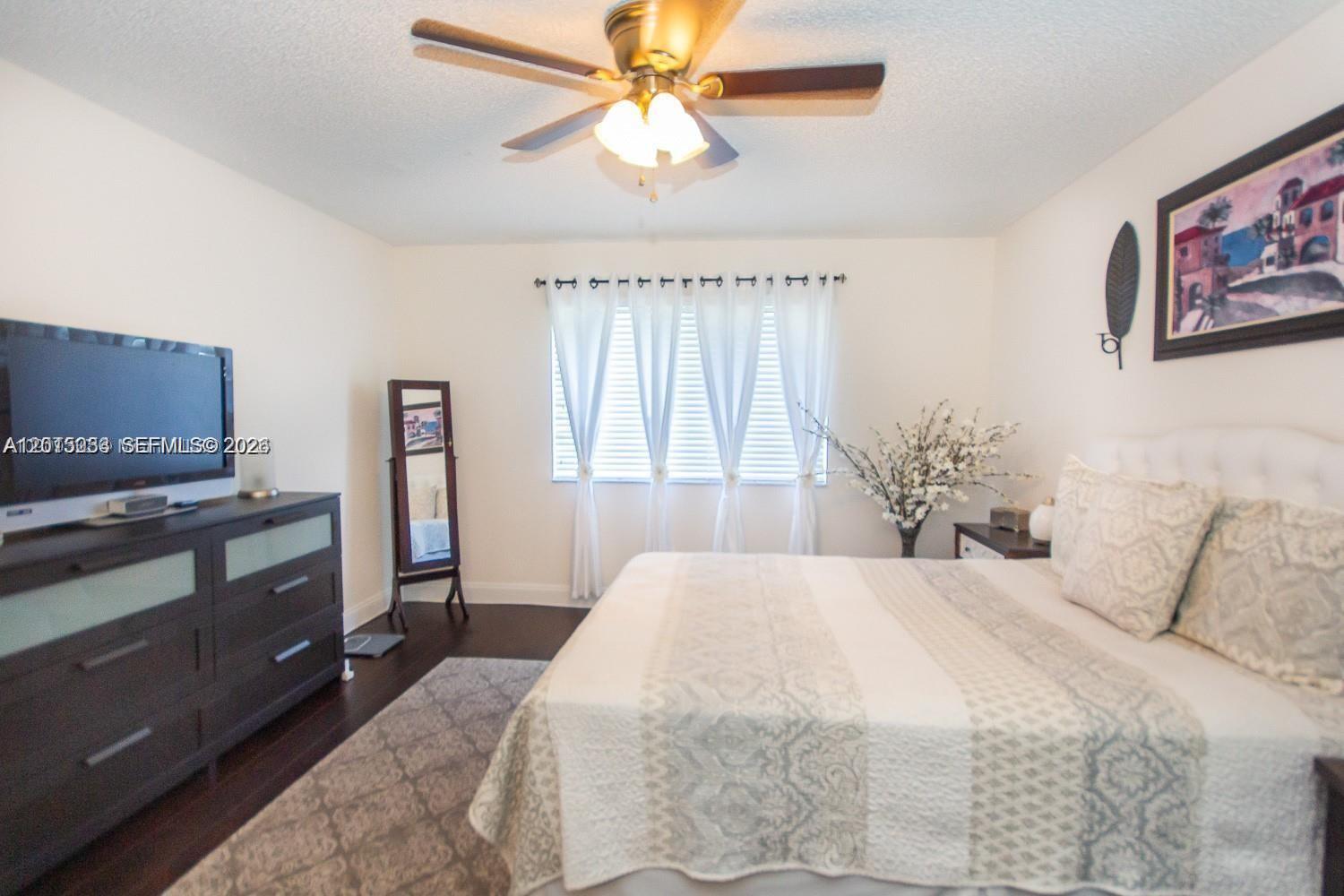 Property photo # 6