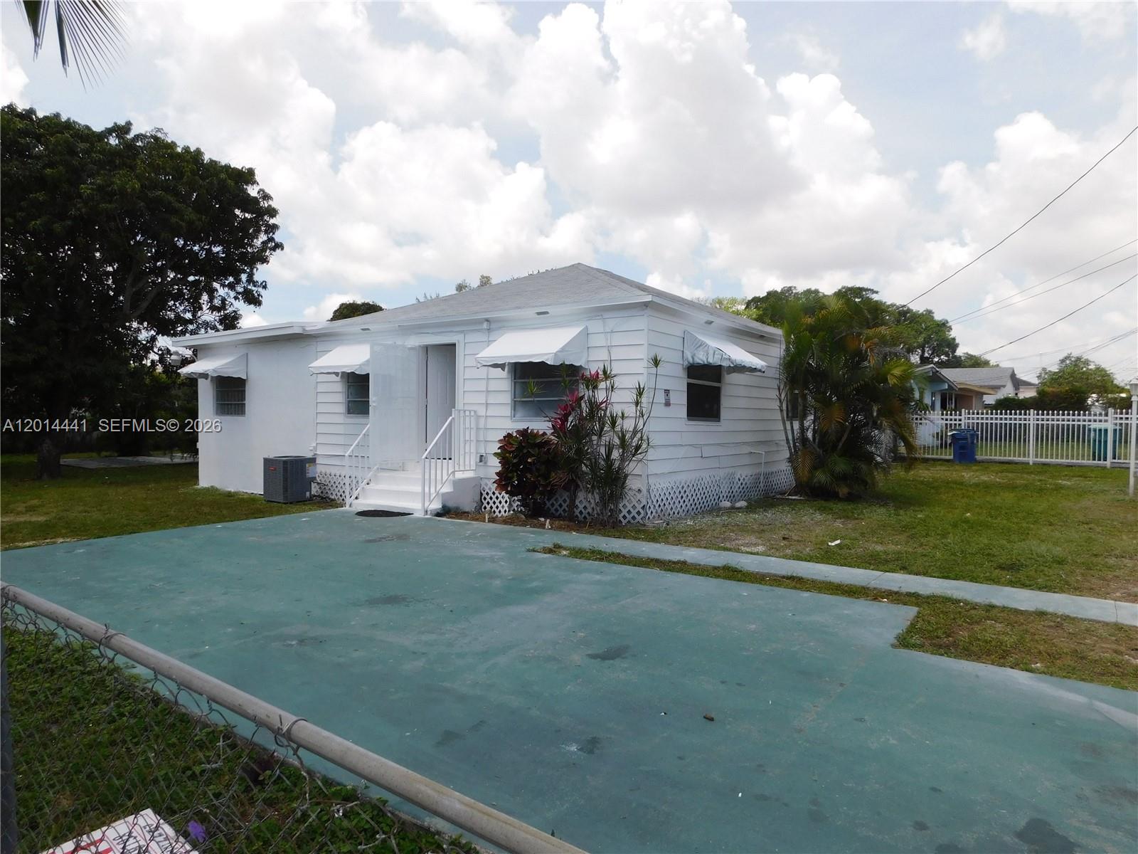 Property photo # 0
