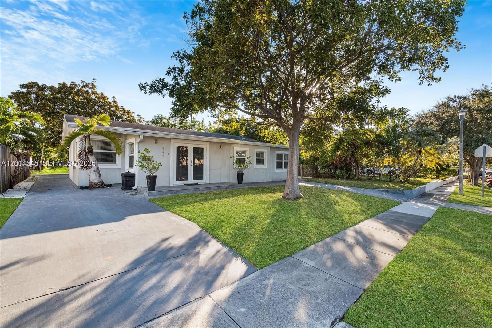 Property photo # 0