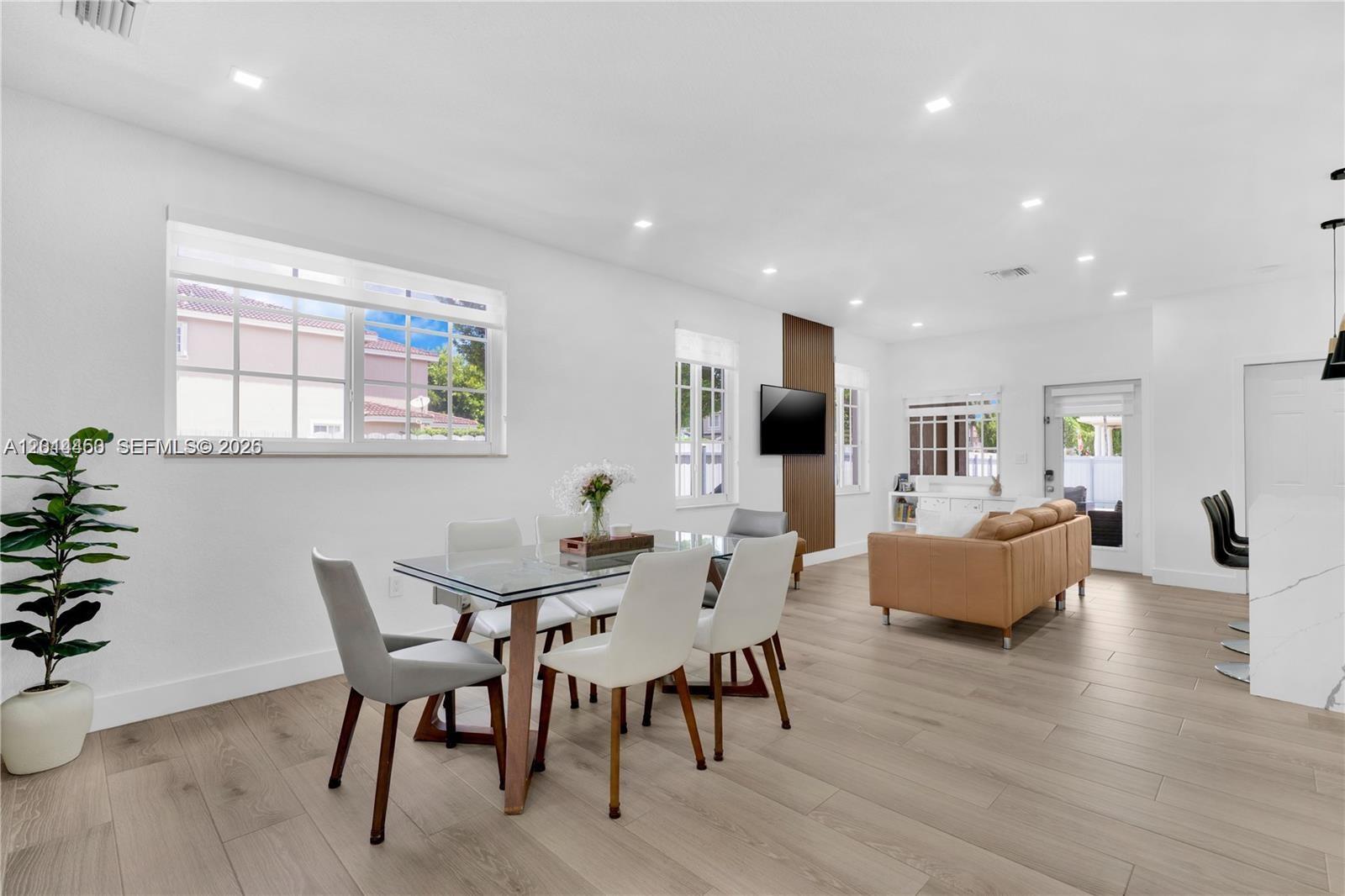 Property photo # 8