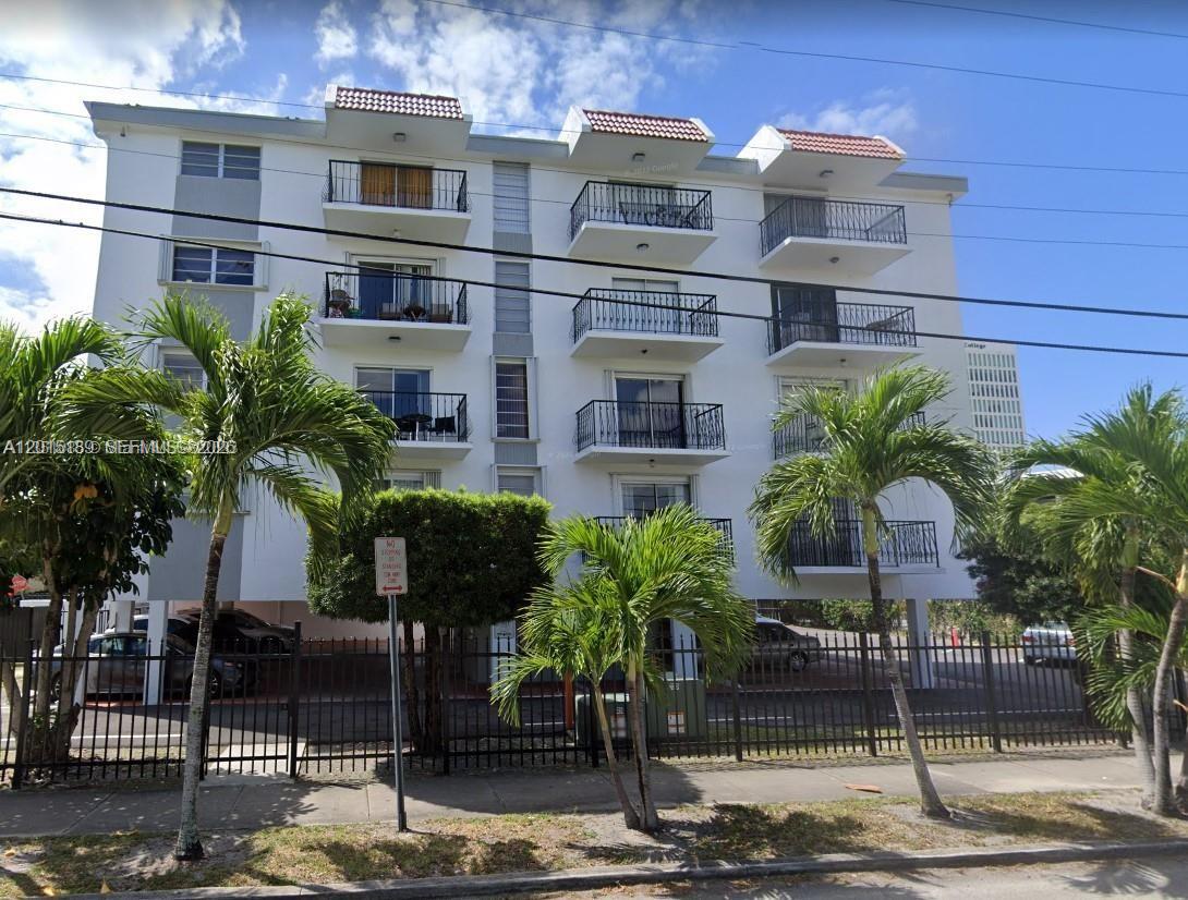 Twenty Five Hundred Condo