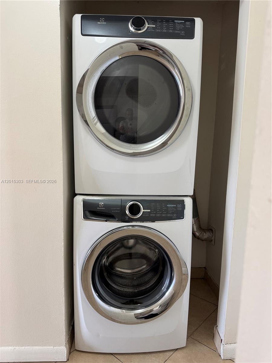 Property photo # 9