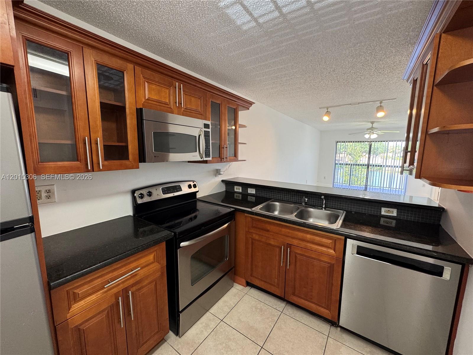 Property photo # 0