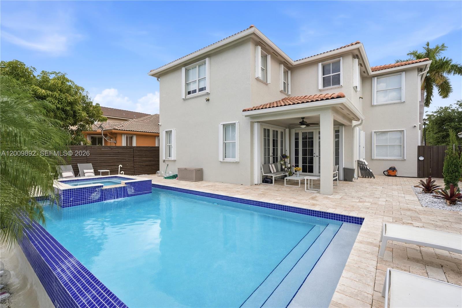 Islands At Doral