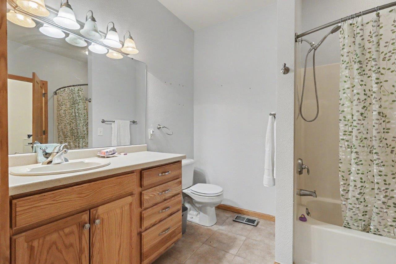 River Property Property 740 River Edge Photo 14