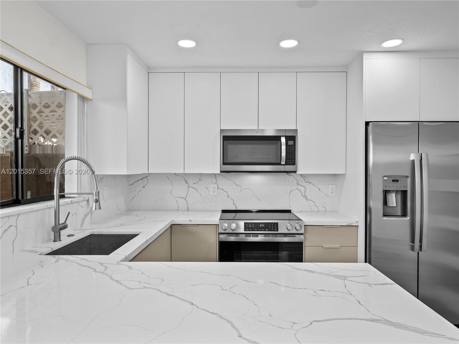 Property photo # 8