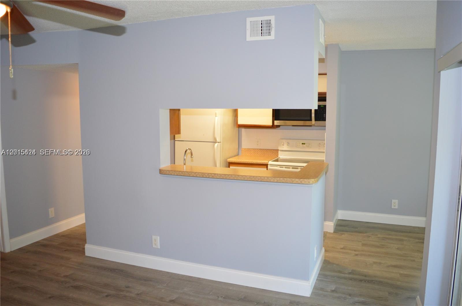 Property photo # 4
