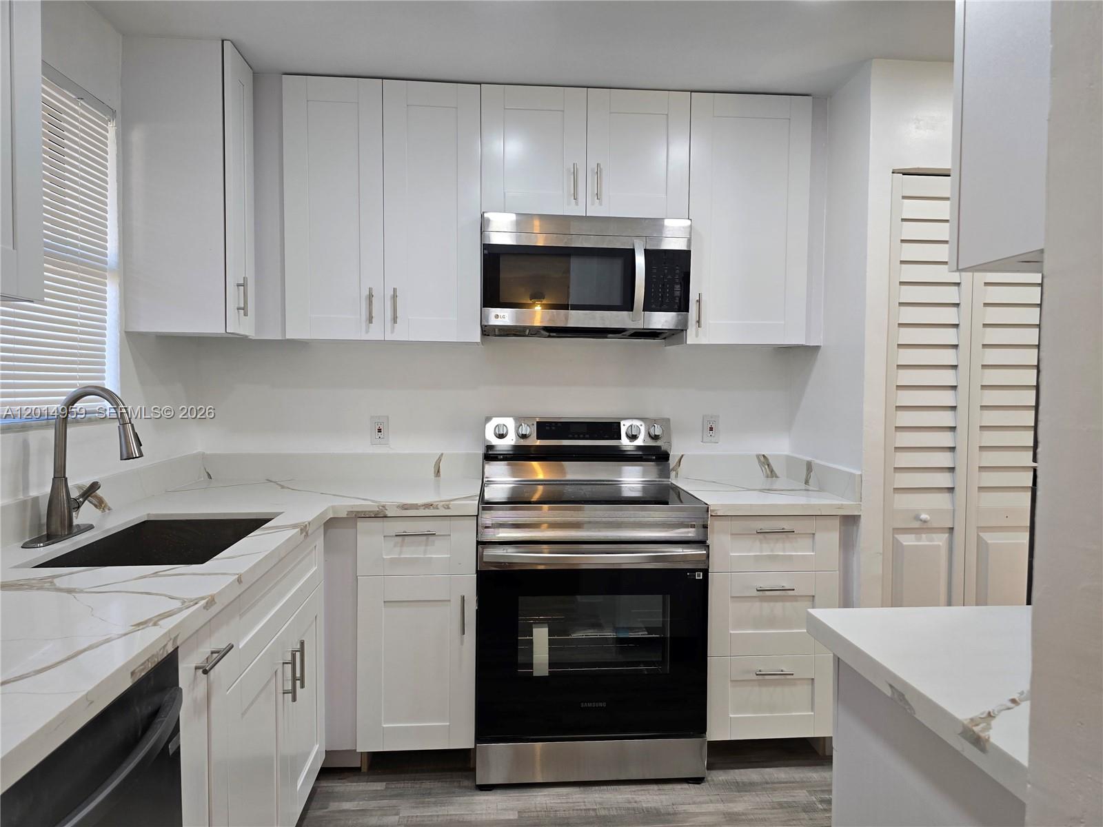 Property photo # 7