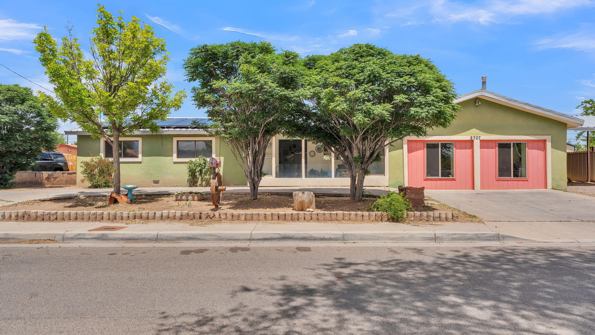 Homes for sale in Albuquerque, NM | 2707 Floral Rd Nw, Albuquerque, NM 87104 | MLS# 1103152