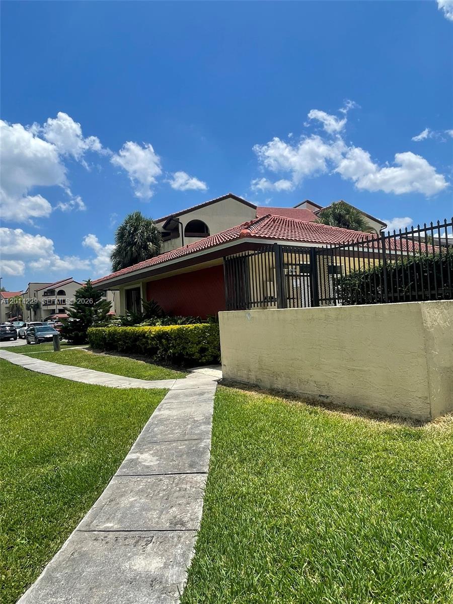 Property photo # 2