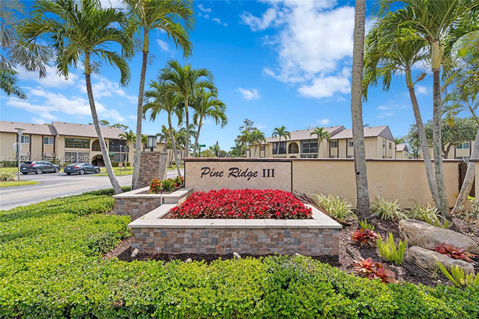 Pine Ridge III Condo