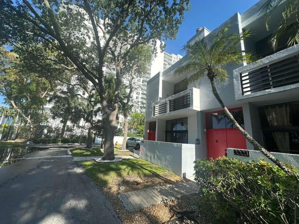 Admirals Port Townhomes C