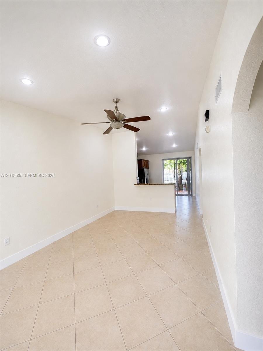Property photo # 7