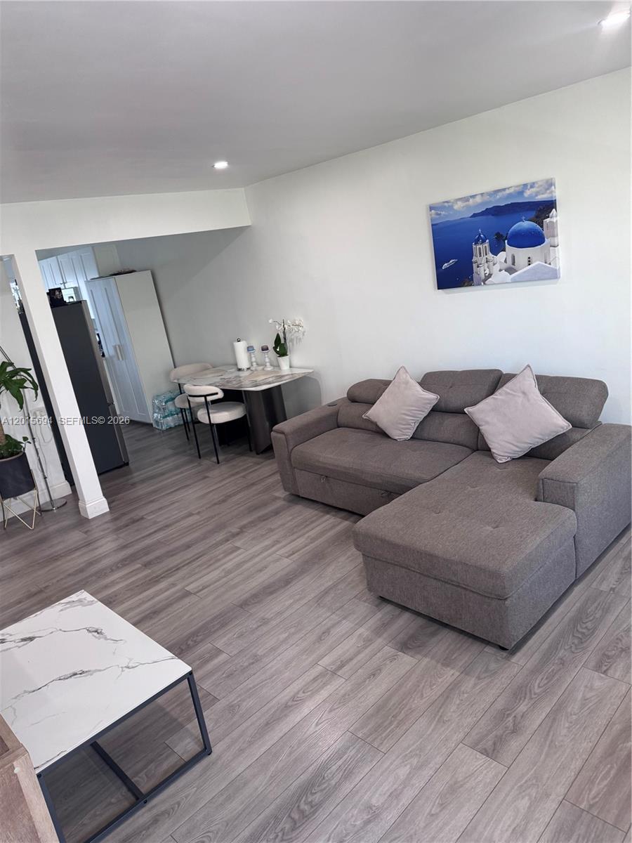Property photo # 7