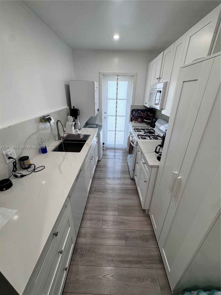 Property photo # 8