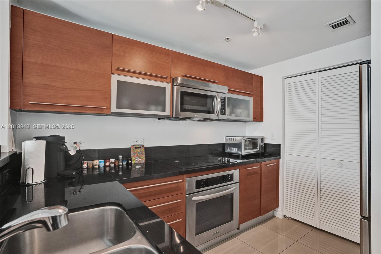 Property photo # 3