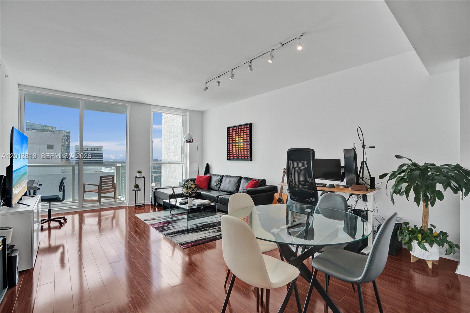 Property photo # 8