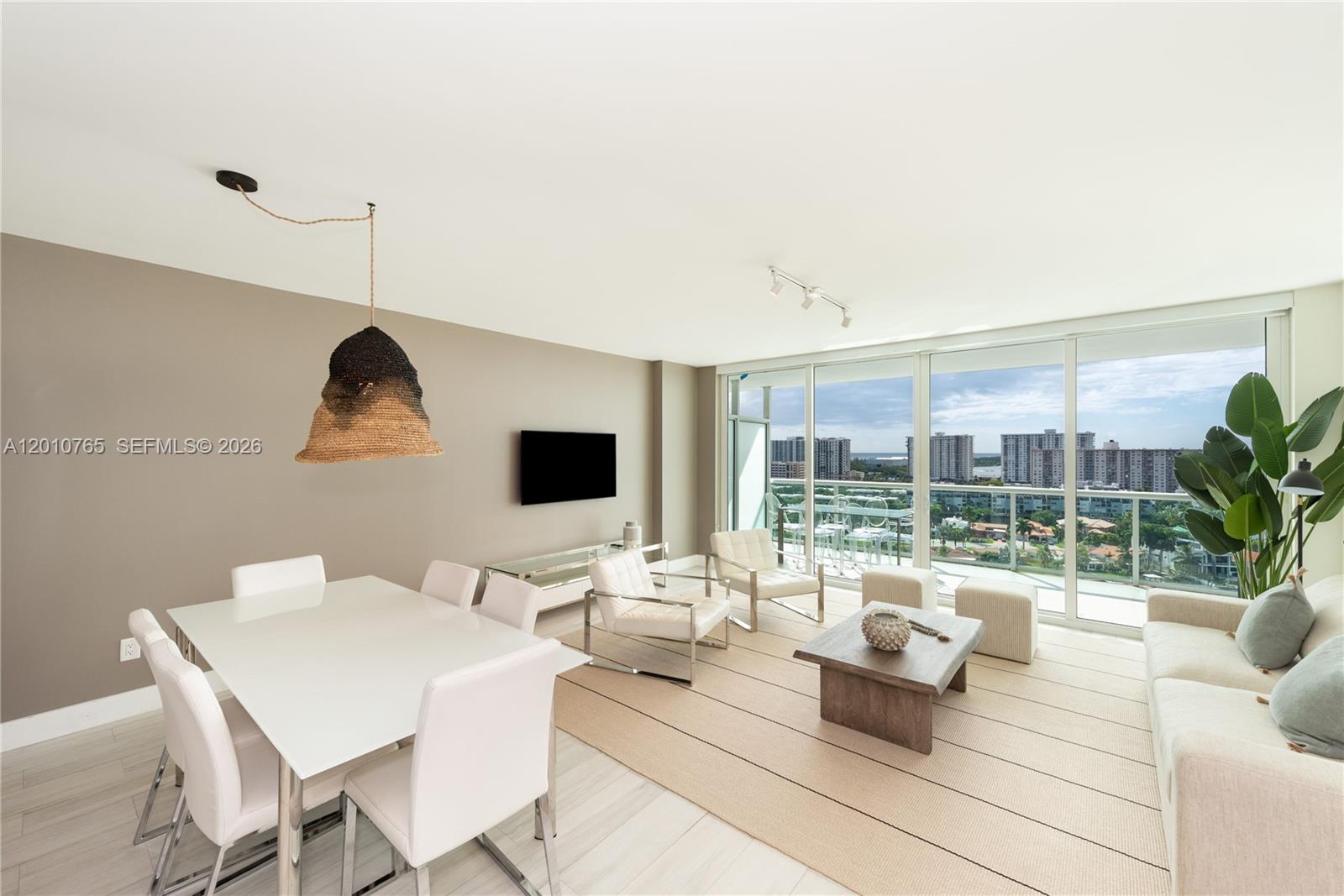 Property photo # 2