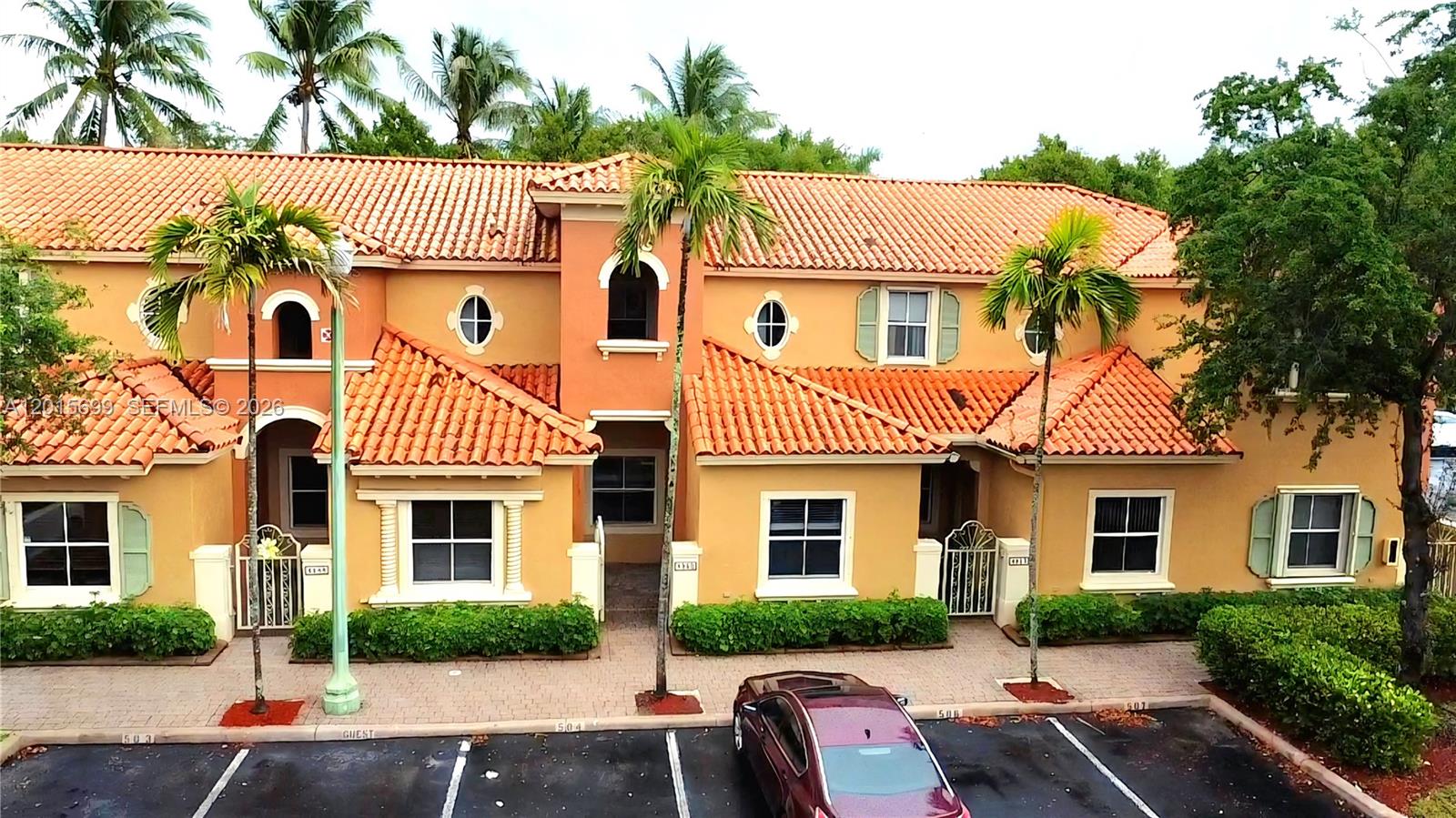 Villas At Harbor Isles Co