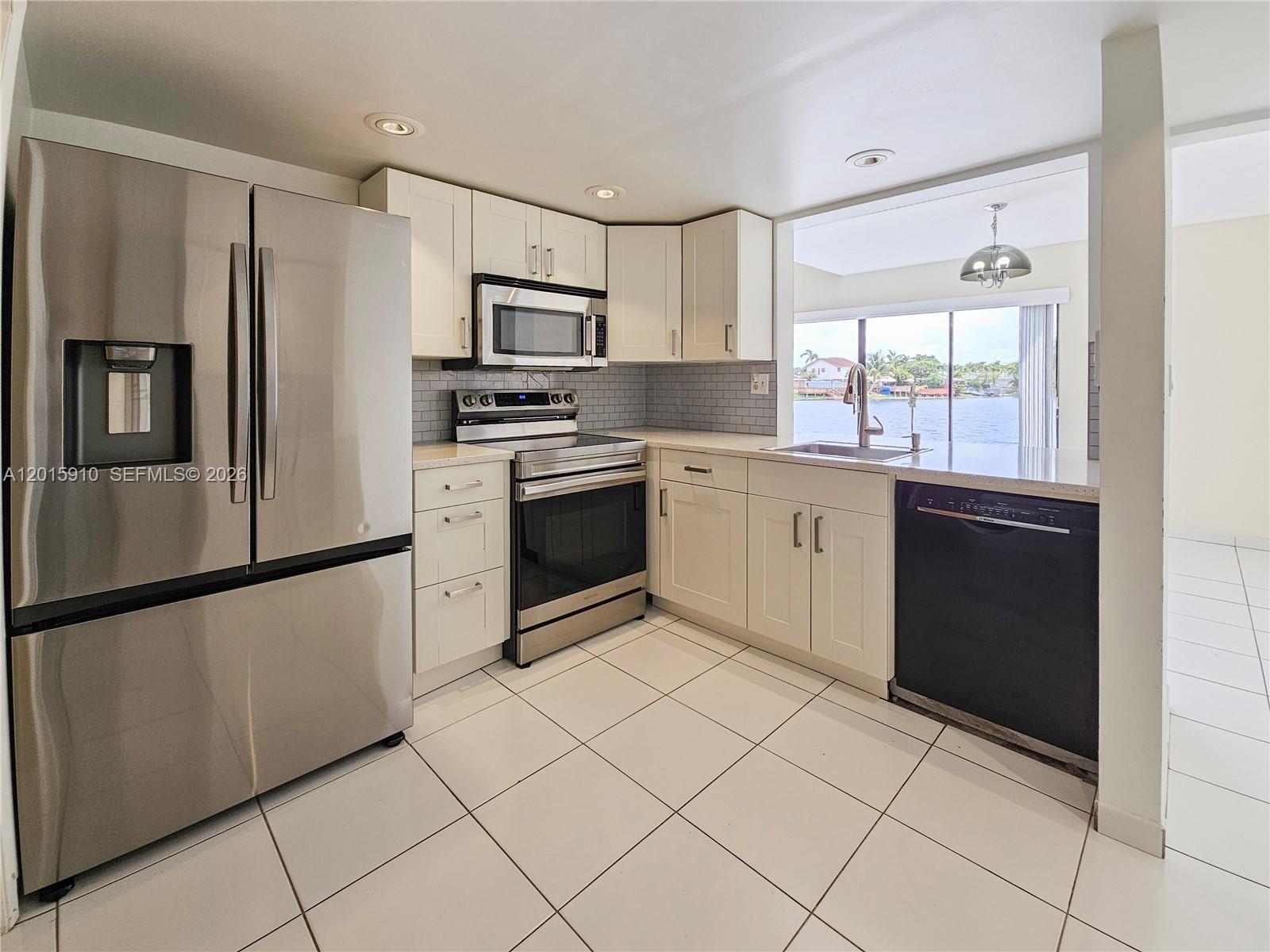 Property photo # 9