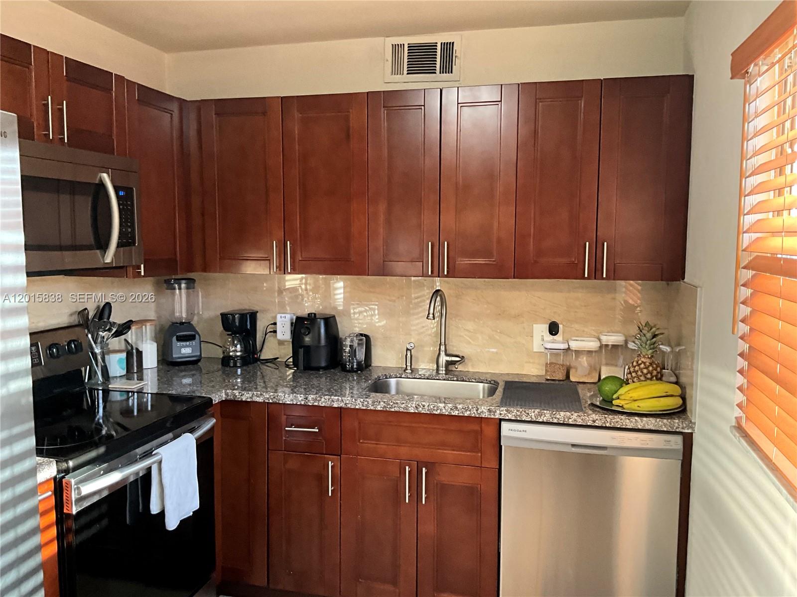 Property photo # 3