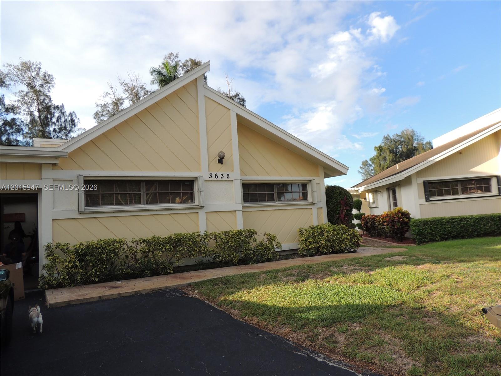 Property photo # 1
