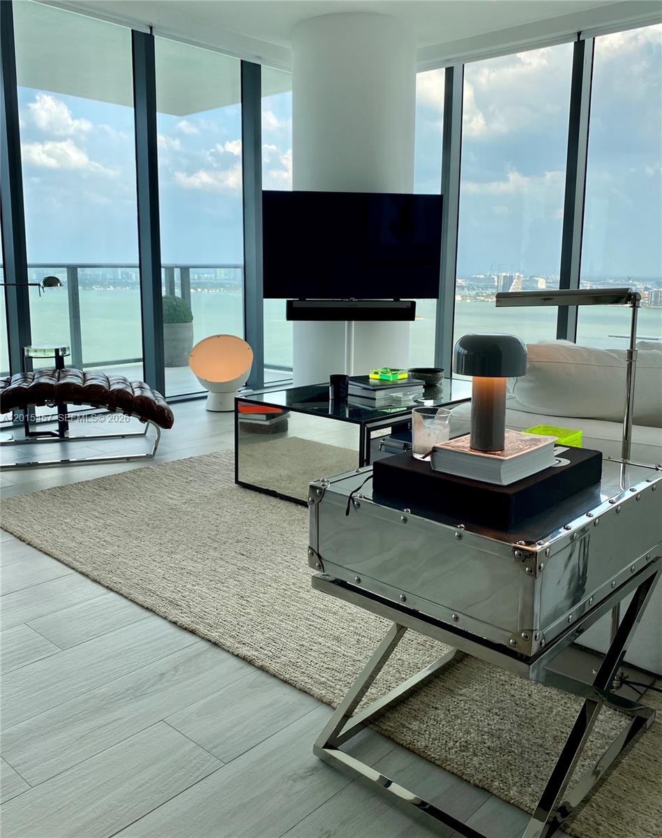 3131 NE 7th Ave #2801, Miami FL 33137