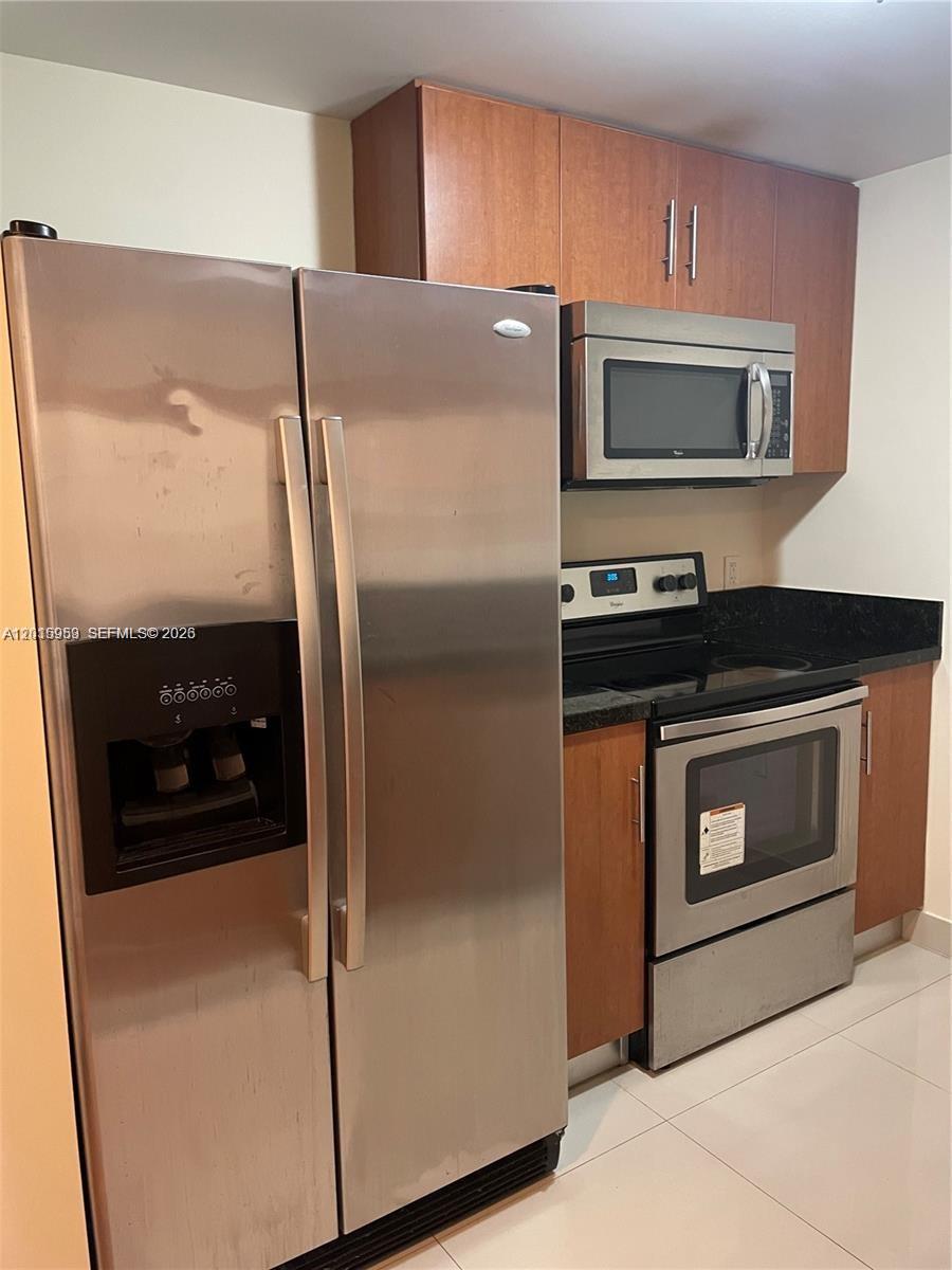 23 Biscayne Bay Condo