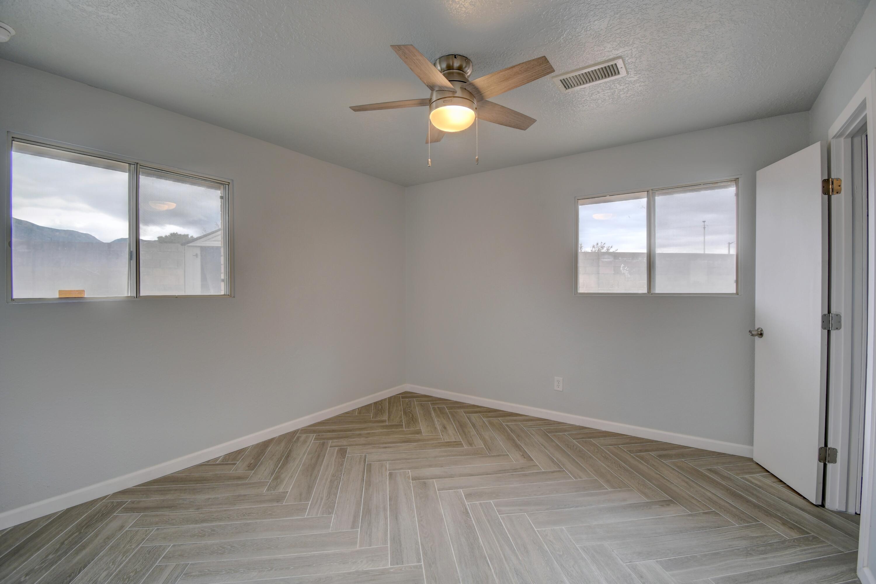 2300 JANE STREET NE, ALBUQUERQUE, NM 87112  Photo 15