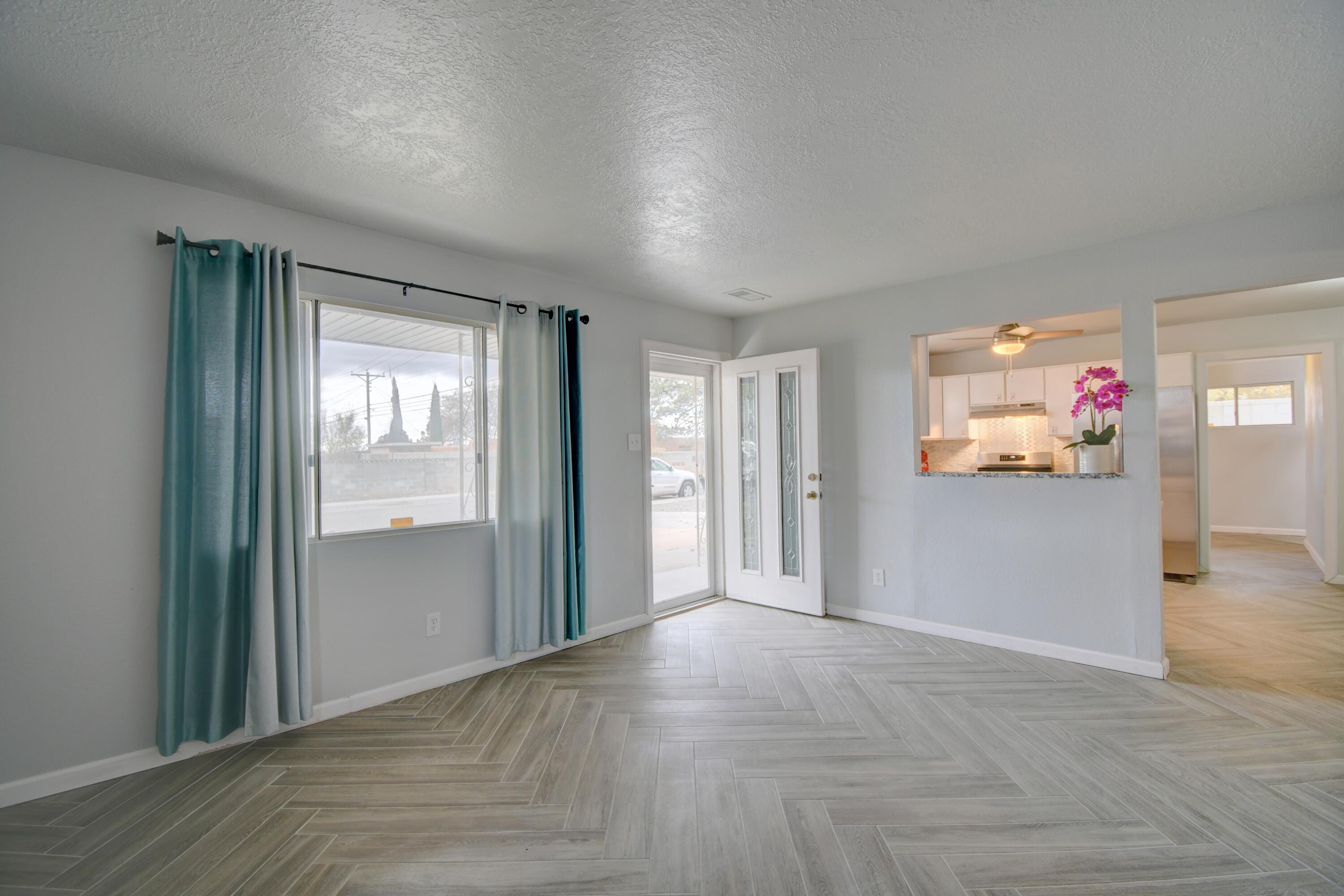 2300 JANE STREET NE, ALBUQUERQUE, NM 87112  Photo 6