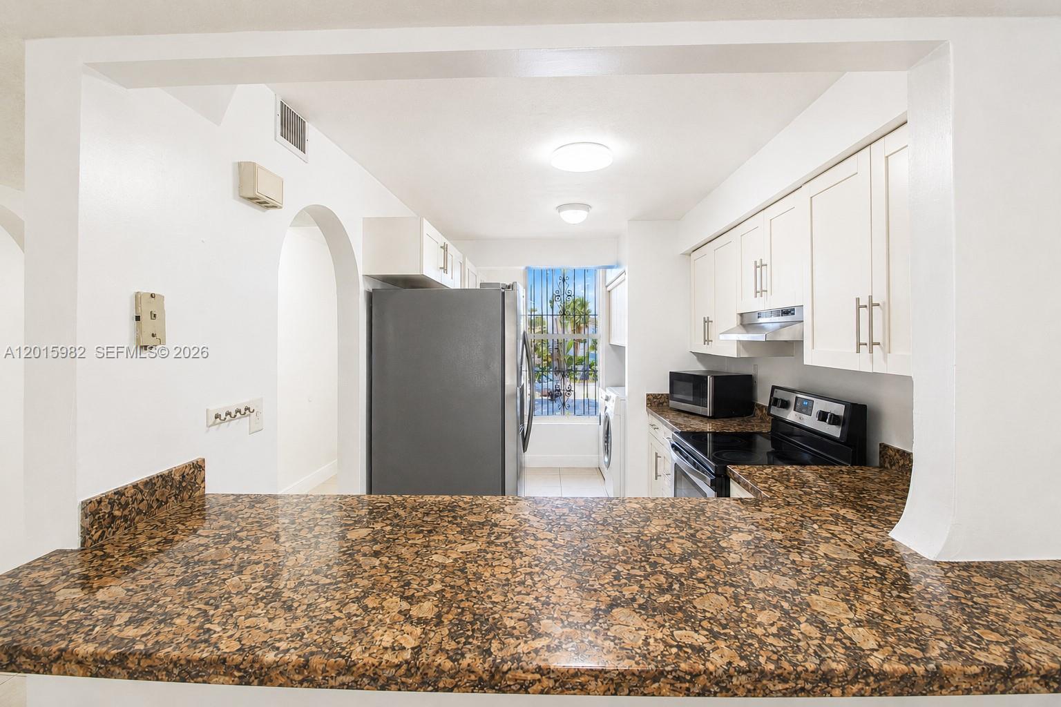 Property photo # 6