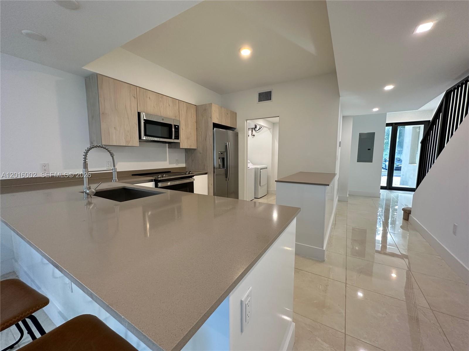 Property photo # 2