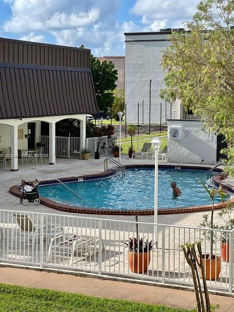 Property photo # 6