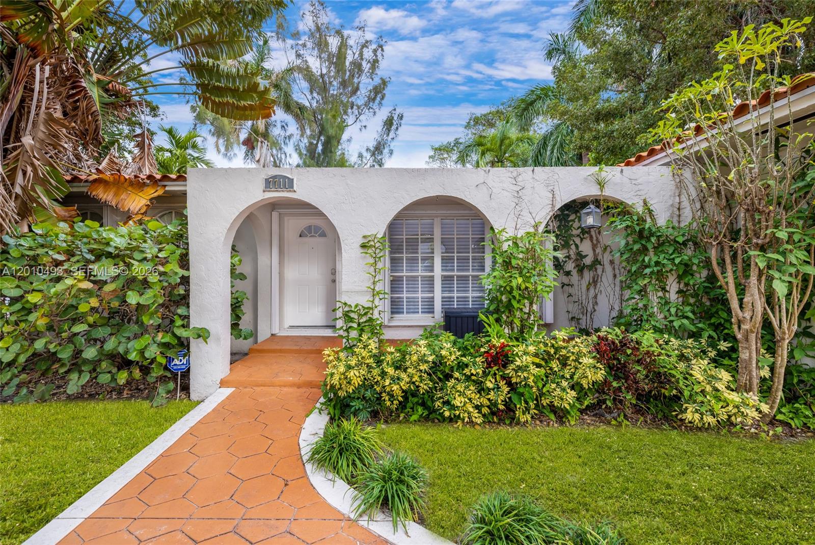 Property photo # 1