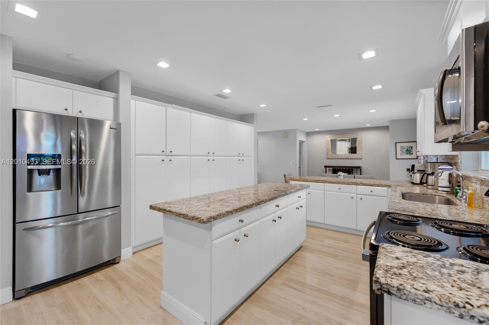Property photo # 8
