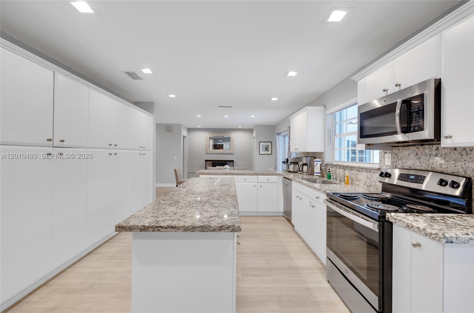 Property photo # 7