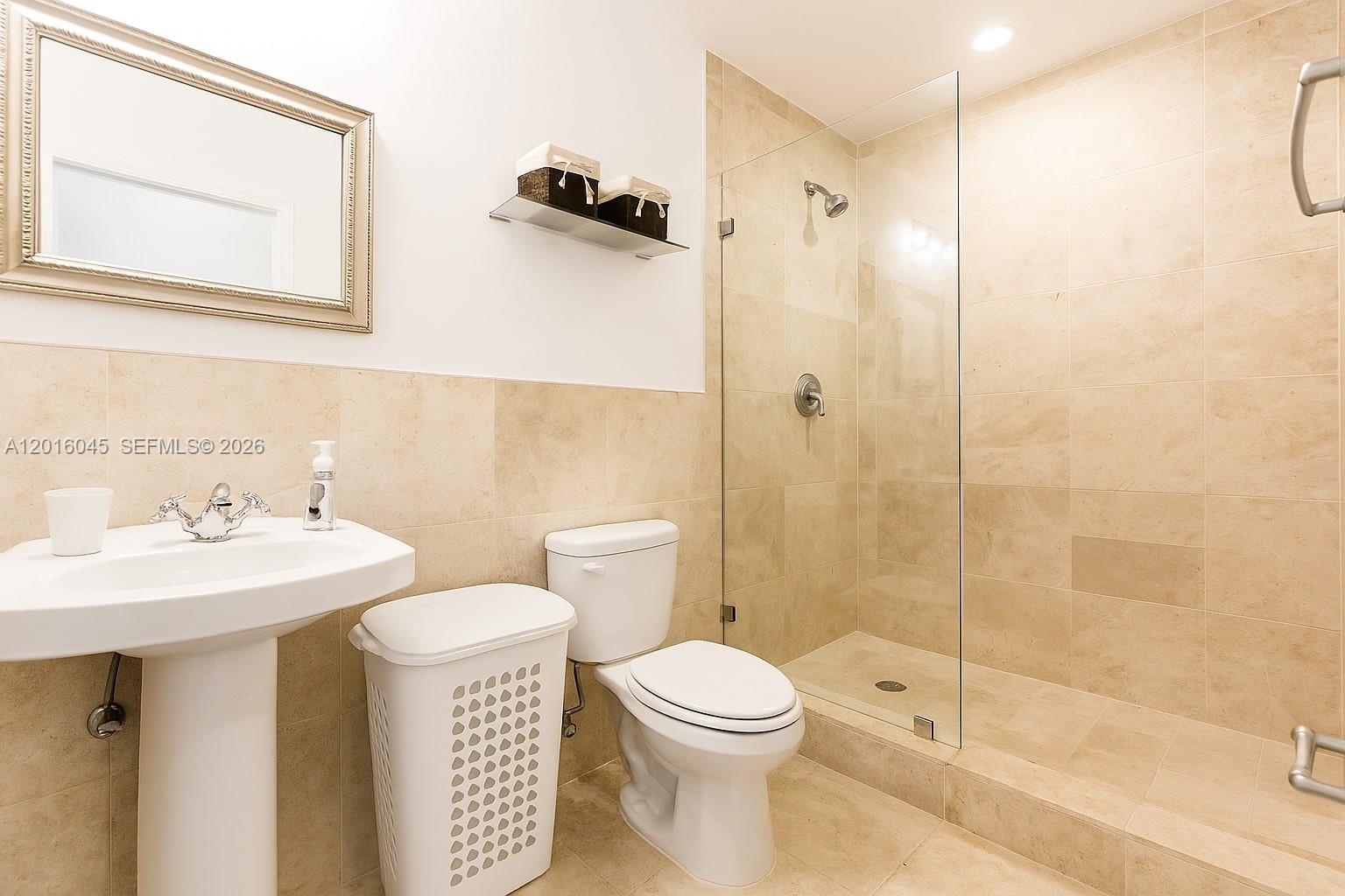 Property photo # 4