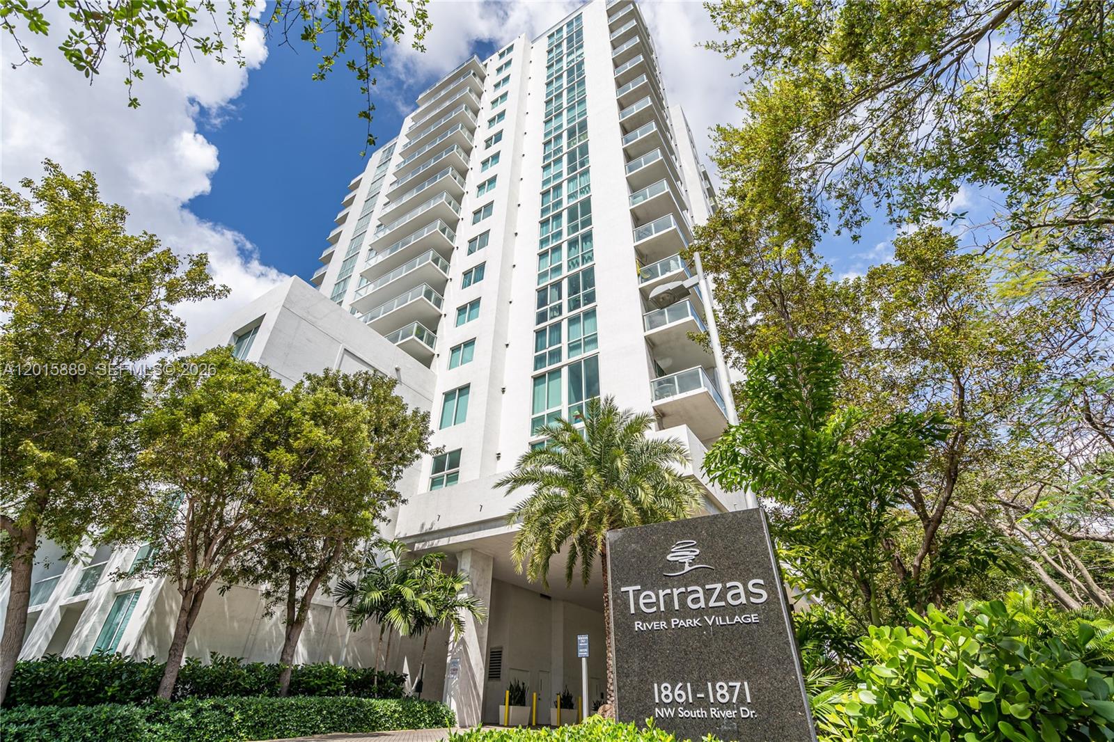 Terrazas Riverpark Villag
