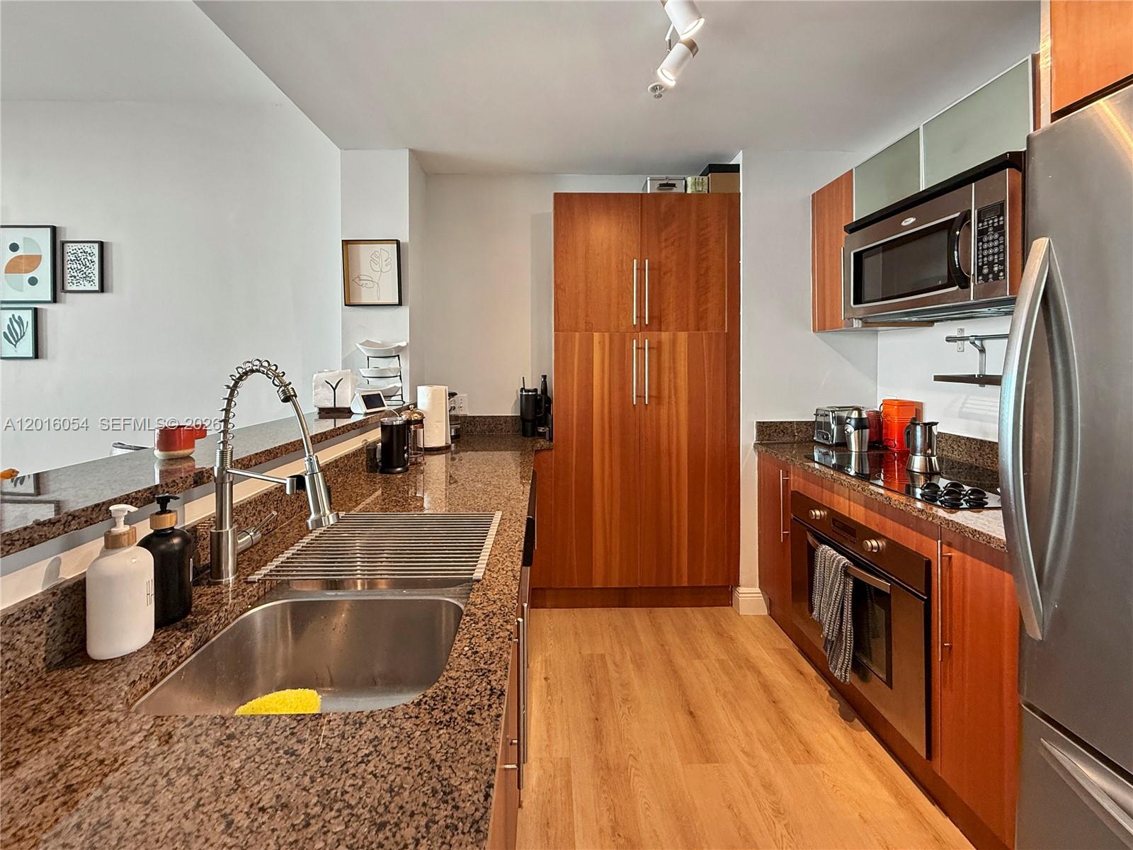 Property photo # 7