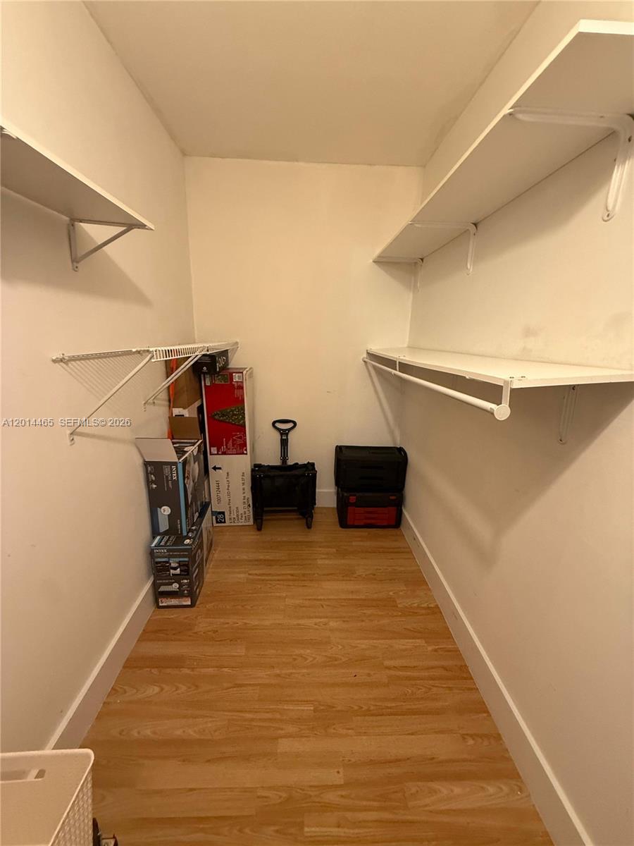 Property photo # 6