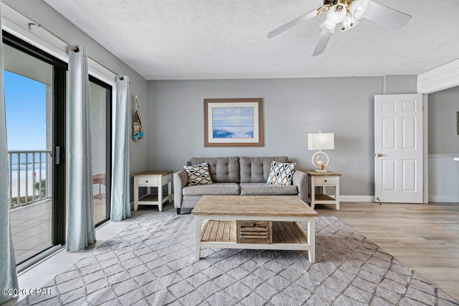 Image 13 For 8743 Thomas Drive 523