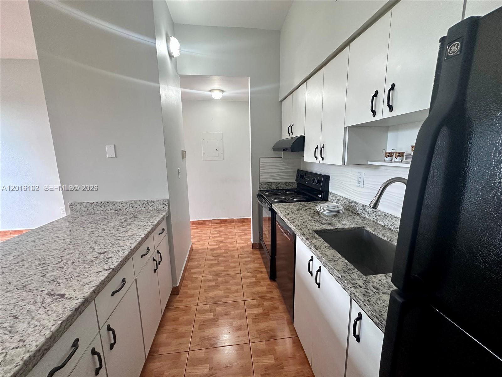 Royal Palms Condo