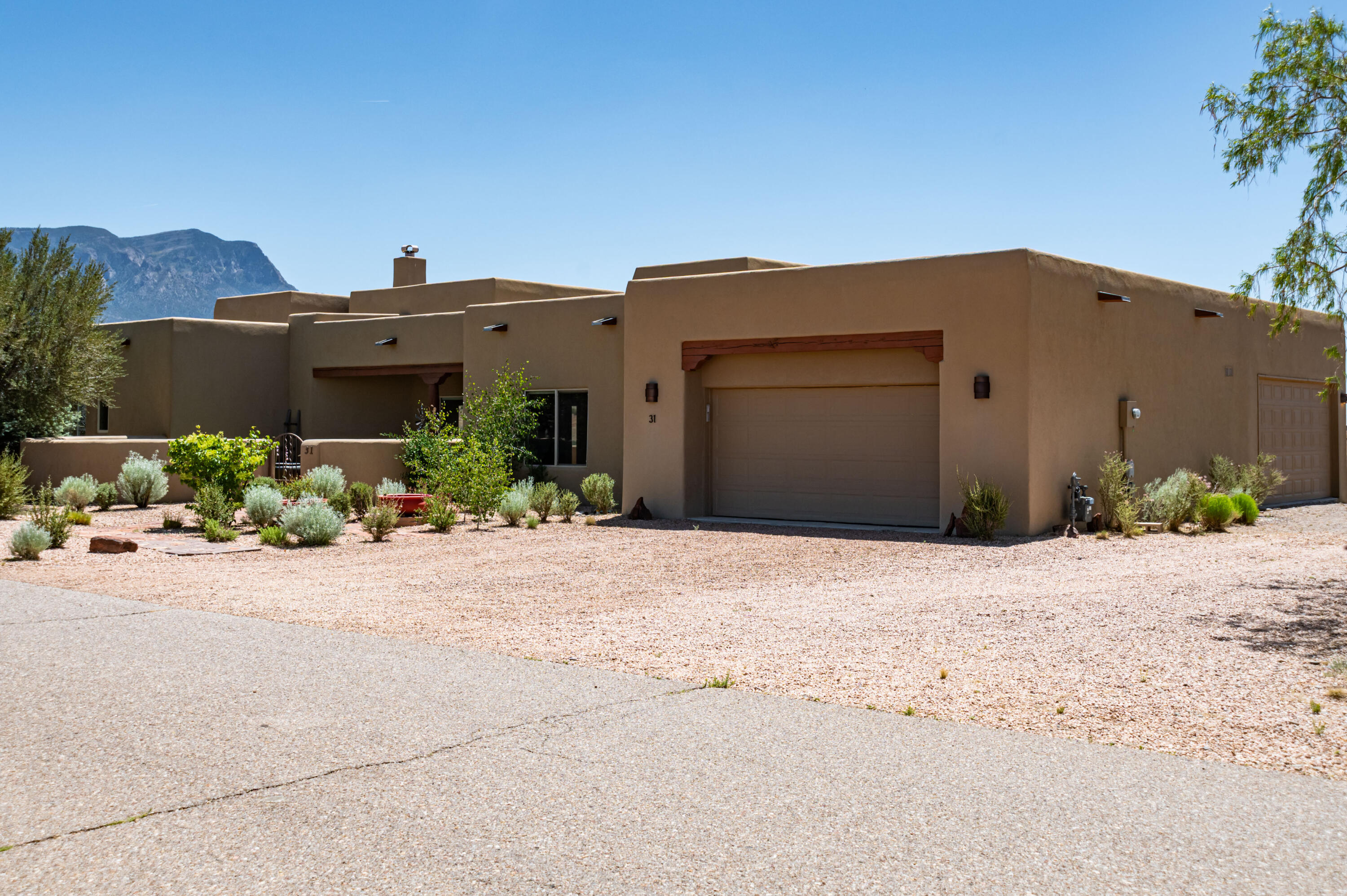 Homes for sale in Placitas, NM | 31 Second Mesa Dr, Placitas, NM 87043 | MLS# 1103303